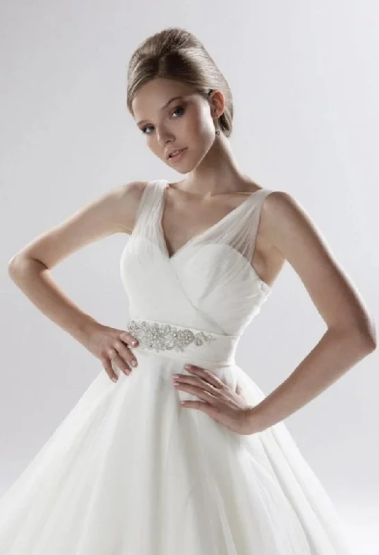 Ellis Bridal 11228