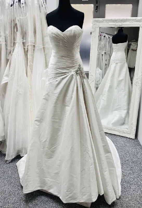 Pronovias Dorothy