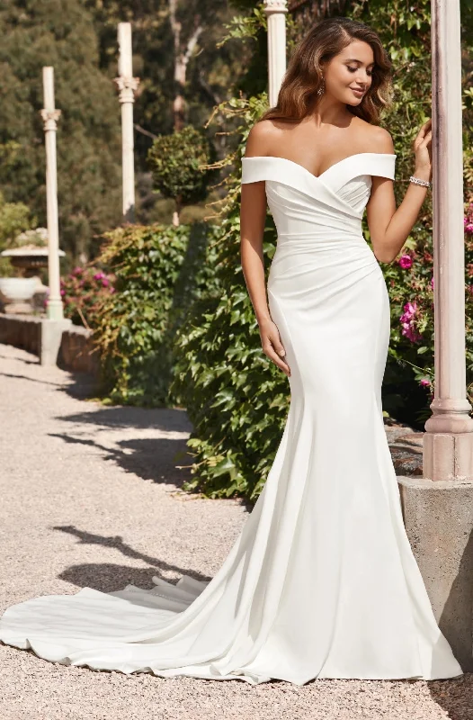 Sophia Tolli Emma